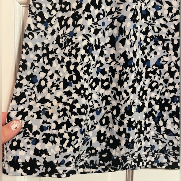 #34 CATHERINE MALANDRINO • FLORAL BLUES • BLOUSE - Picture 3 of 5